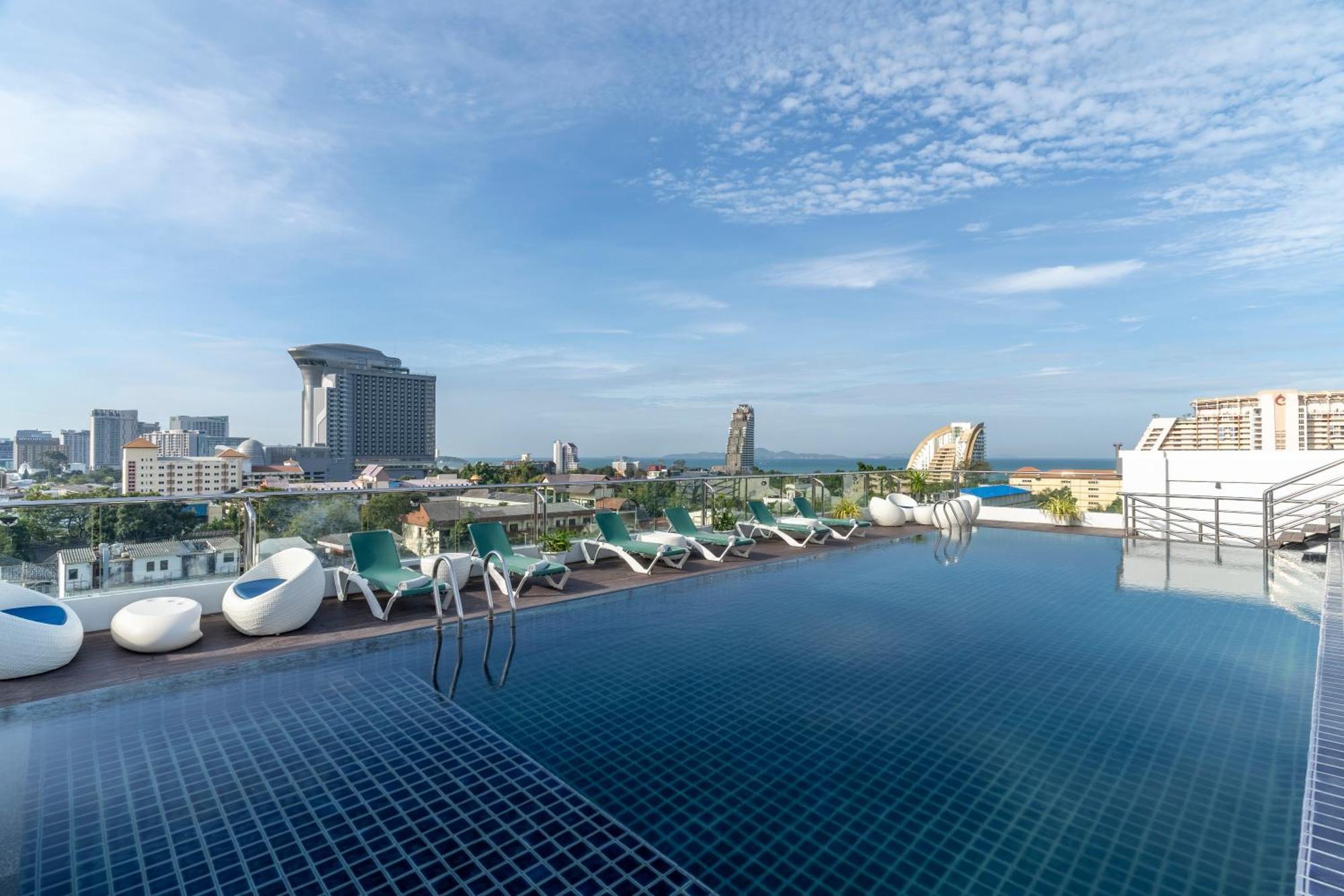 Blue Boat Hotel Jc Pattaya Exteriér fotografie